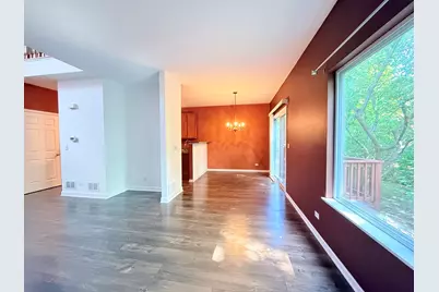 2307 Stoughton Drive, Aurora, IL 60502 - Photo 7