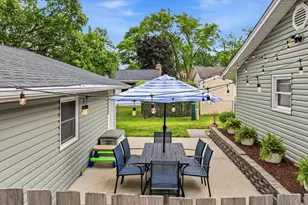 927 E Sayles Dr, Palatine, IL 60074 - Photo 19
