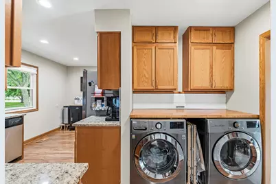 927 E Sayles Drive, Palatine, IL 60074 - Photo 9
