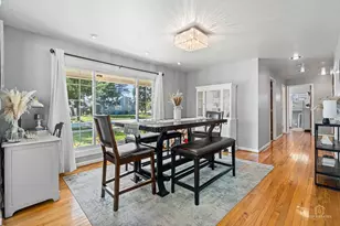 2405 Sarah St, Franklin Park, IL 60131 - Photo 9