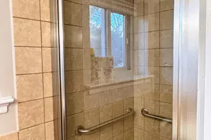 134 S Salem Dr, Schaumburg, IL 60193 - Photo 17