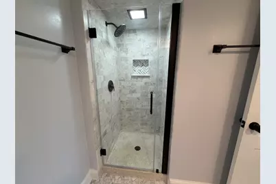 659 Des Plaines Avenue #5D, Des Plaines, IL 60016 - Photo 19