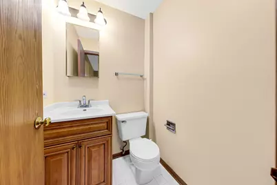 265 Yorkshire Court, Gurnee, IL 60031 - Photo 13