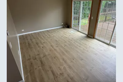 2404 Kenmore Court, Schaumburg, IL 60193 - Photo 13