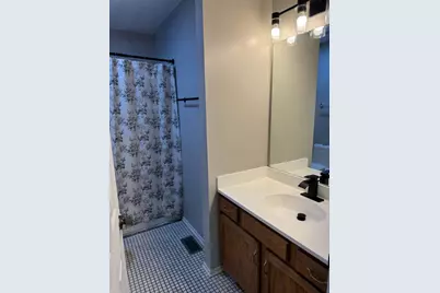 2404 Kenmore Court, Schaumburg, IL 60193 - Photo 23
