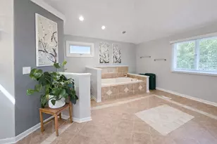 1910 Morgan Cir, Naperville, IL 60565 - Photo 17