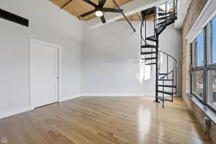 1728 N Damen Ave, Chicago, IL 60647 - Photo 11