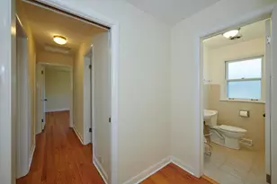 9027 Kenton Ave, Skokie, IL 60076 - Photo 27