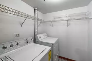 1059 Ridgefield Cir, Carol Stream, IL 60188 - Photo 11