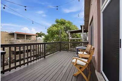 3131 N Racine Avenue #3, Chicago, IL 60657 - Photo 25