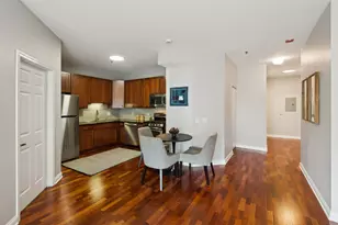 8 W Monroe St, Chicago, IL 60603 - Photo 5