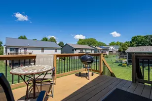 2813 Rocksbury Dr, Bloomington, IL 61705 - Photo 39