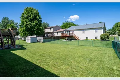 2813 Rocksbury Drive, Bloomington, IL 61705 - Photo 33