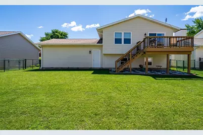 2813 Rocksbury Drive, Bloomington, IL 61705 - Photo 35