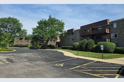 2650 Brookwood Way Drive #223, Rolling Meadows, IL 60008 - Photo 1
