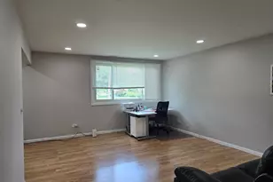 2650 Brookwood Way Dr, Rolling Meadows, IL 60008 - Photo 7