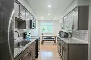 2650 Brookwood Way Dr, Rolling Meadows, IL 60008 - Photo 11
