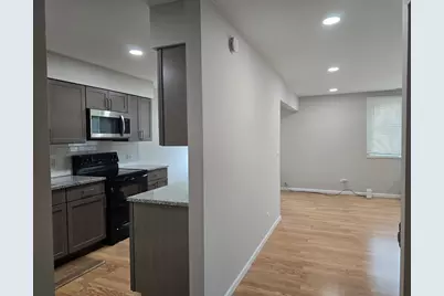 2650 Brookwood Way Drive #223, Rolling Meadows, IL 60008 - Photo 5