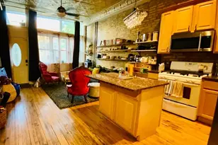 1038 W 32nd St, Chicago, IL 60608 - Photo 9