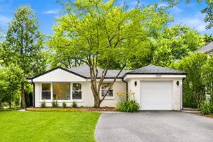 1099 Princeton Ave, Highland Park, IL 60035 - Photo 1