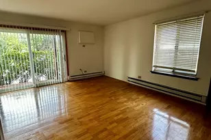 15804 Terrace Dr, Oak Forest, IL 60452 - Photo 9