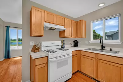 1647 Peter Lane, Romeoville, IL 60446 - Photo 13