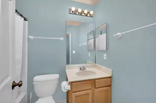 1647 Peter Ln, Romeoville, IL 60446 - Photo 21
