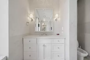 159 E Walton Pl, Chicago, IL 60611 - Photo 41