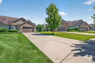 8967 Holland Harbor Circle, Frankfort, IL 60423 - Photo 45