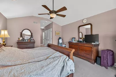 8967 Holland Harbor Circle, Frankfort, IL 60423 - Photo 25