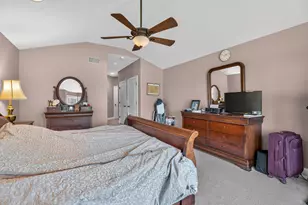 8967 Holland Harbor Circle, Frankfort, IL 60423 - Photo 25