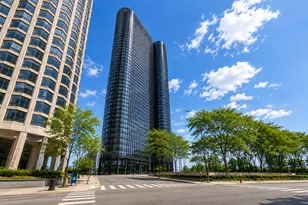 155 N Harbor Dr, Chicago, IL 60601 - Photo 1