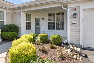 13597 Hemlock Rd, Huntley, IL 60142 - Photo 5