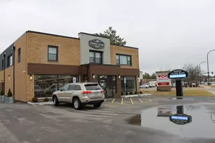 715 E State St, Geneva, IL 60134 - Photo 1