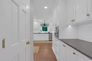 991 Huntleigh Dr, Naperville, IL 60540 - Photo 9