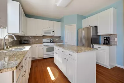 1011 Bellows Way, Volo, IL 60073 - Photo 5
