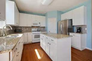 1011 Bellows Way, Volo, IL 60073 - Photo 5