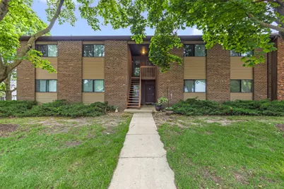 401 Concord Avenue #G, South Elgin, IL 60177 - Photo 1
