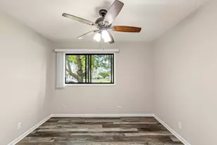 401 Concord Ave, South Elgin, IL 60177 - Photo 17
