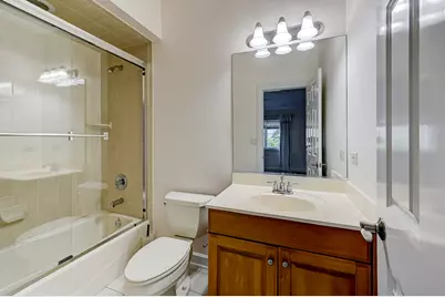 5705 S Elm Street, Hinsdale, IL 60521 - Photo 19