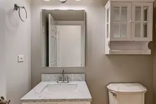 5705 S Elm St, Hinsdale, IL 60521 - Photo 11