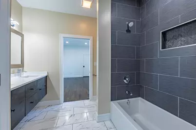 6119 W 55th Street, Chicago, IL 60638 - Photo 13