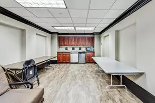 10 E Ontario St, Chicago, IL 60611 - Photo 31