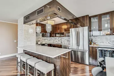 10 E Ontario Street #4808, Chicago, IL 60611 - Photo 7