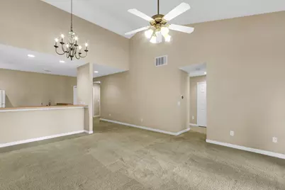 3848 Thornhill Circle #3848, Champaign, IL 61822 - Photo 11