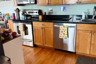 655 W Irving Park Rd, Chicago, IL 60613 - Photo 5