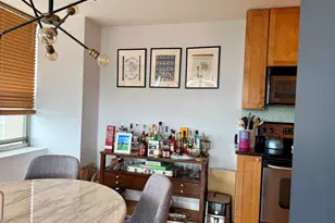 655 W Irving Park Rd, Chicago, IL 60613 - Photo 7