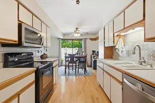 1014 Schoolgate Rd, New Lenox, IL 60451 - Photo 7