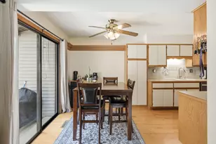 1014 Schoolgate Rd, New Lenox, IL 60451 - Photo 5