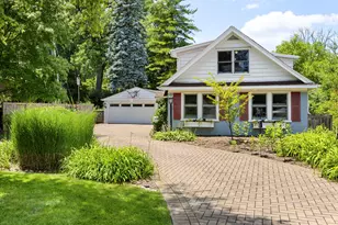 740 N Brainard Ave, La Grange Park, IL 60526 - Photo 1